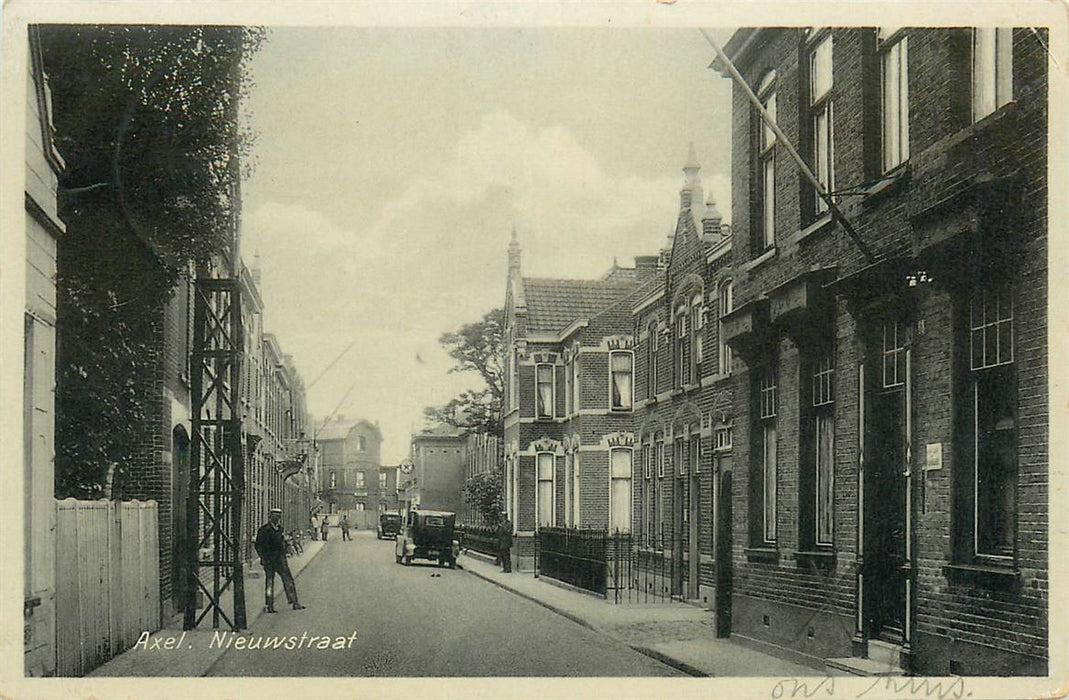 Axel  Nieuwstraat