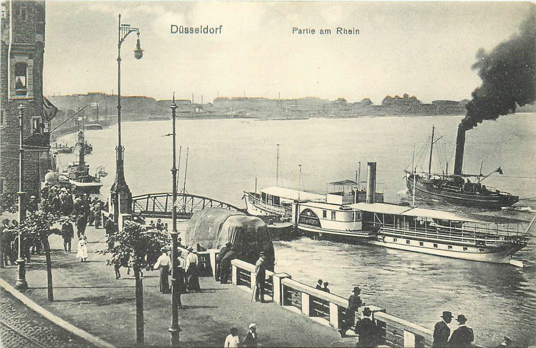 Dusseldorf Partie am Rhein