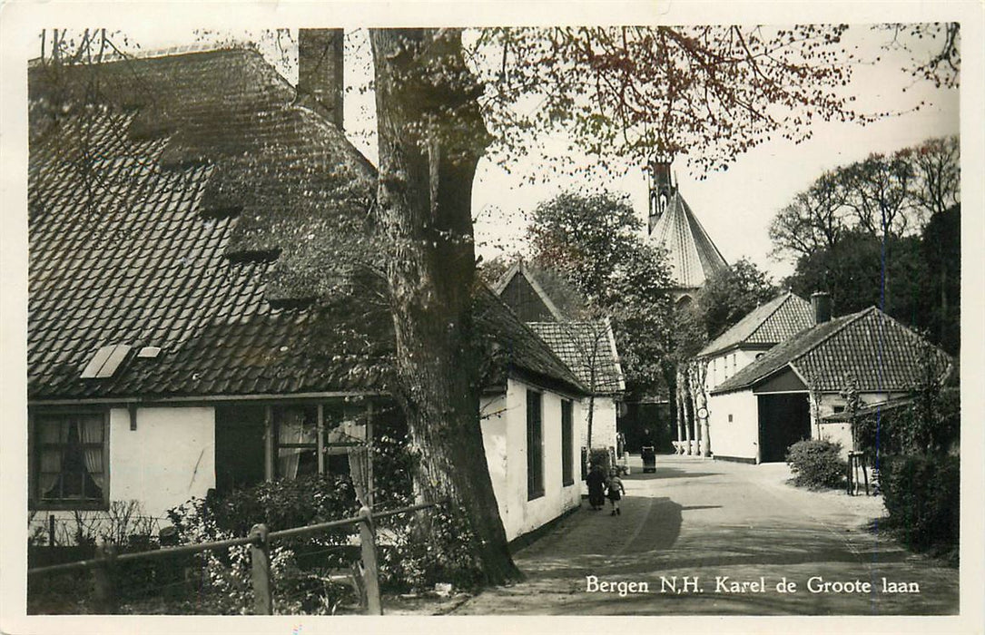 Bergen NH Karel de Grootlaan