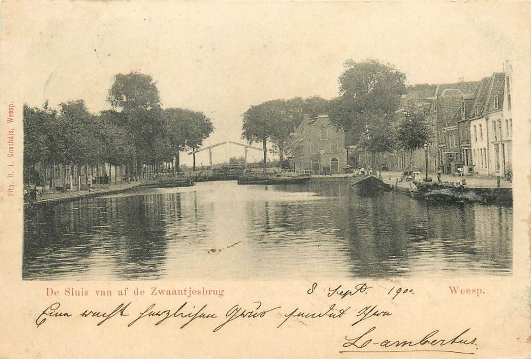 Weesp De Sluis vanaf de Zwaantjesbrug