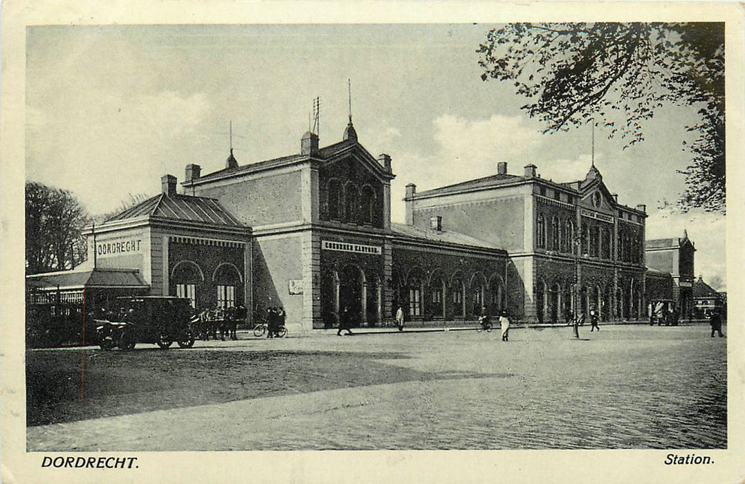 Dordrecht Station