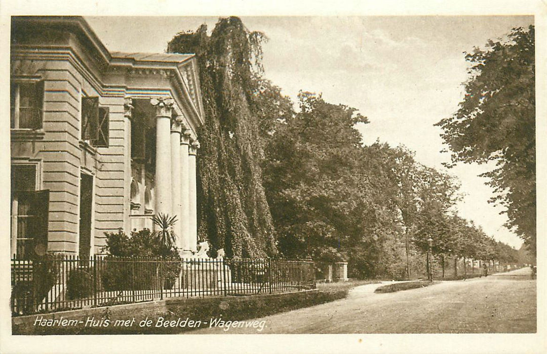 Haarlem Huis met de Beelden Wagenweg