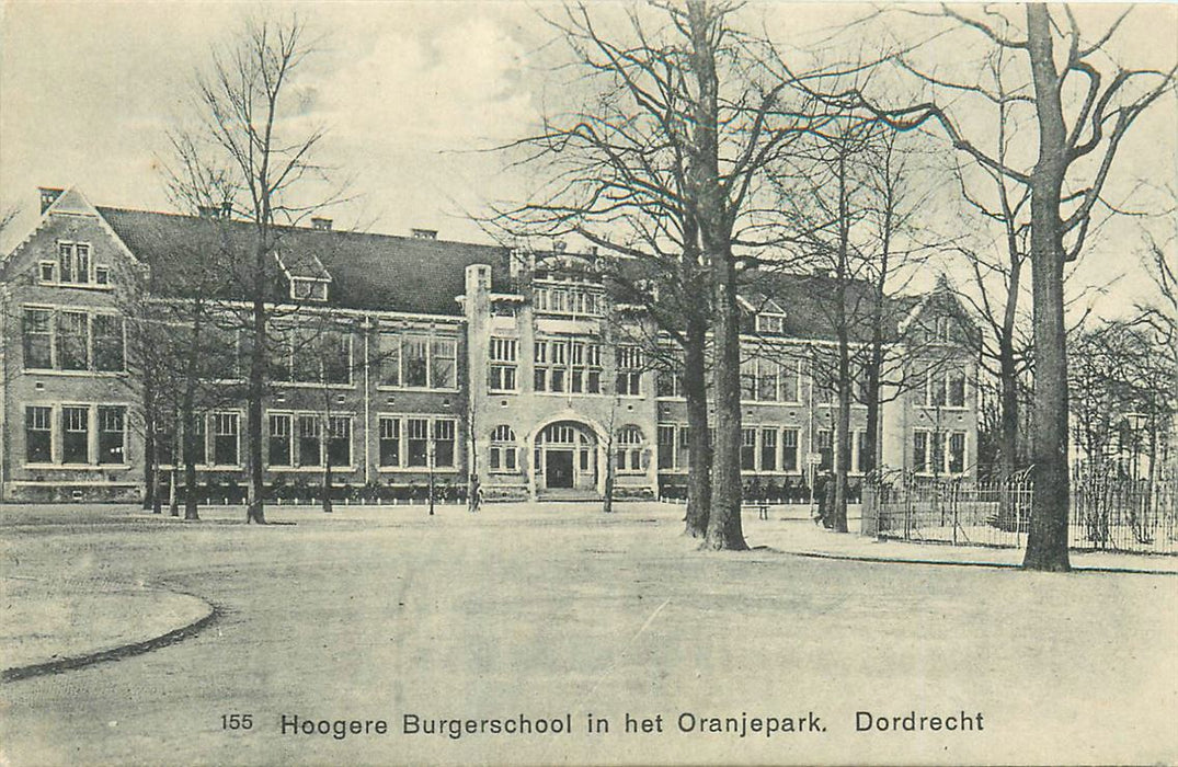 Dordrecht Hoogere Burger School in het Oranjepark