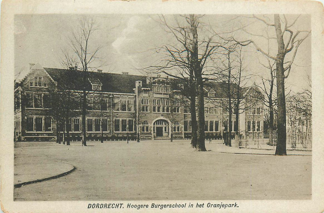 Dordrecht Hoogere Burger School in het Oranjepark