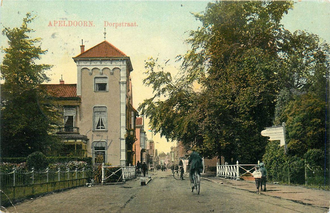 Apeldoorn Dorpstraat