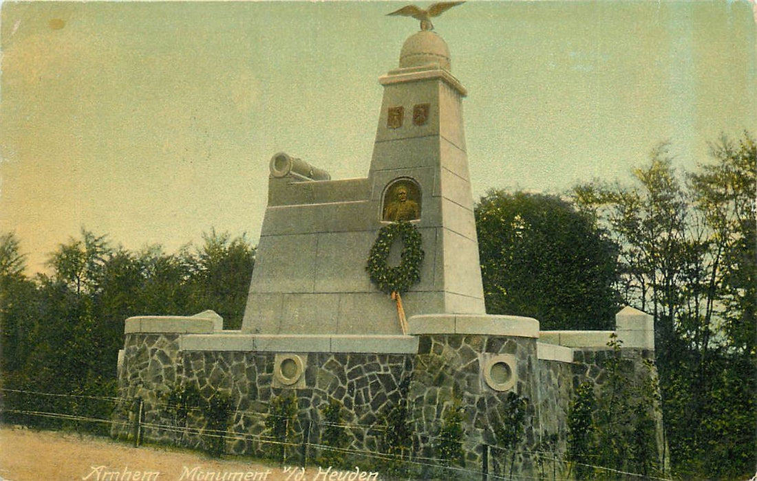 Arnhem Monument vd Heijden