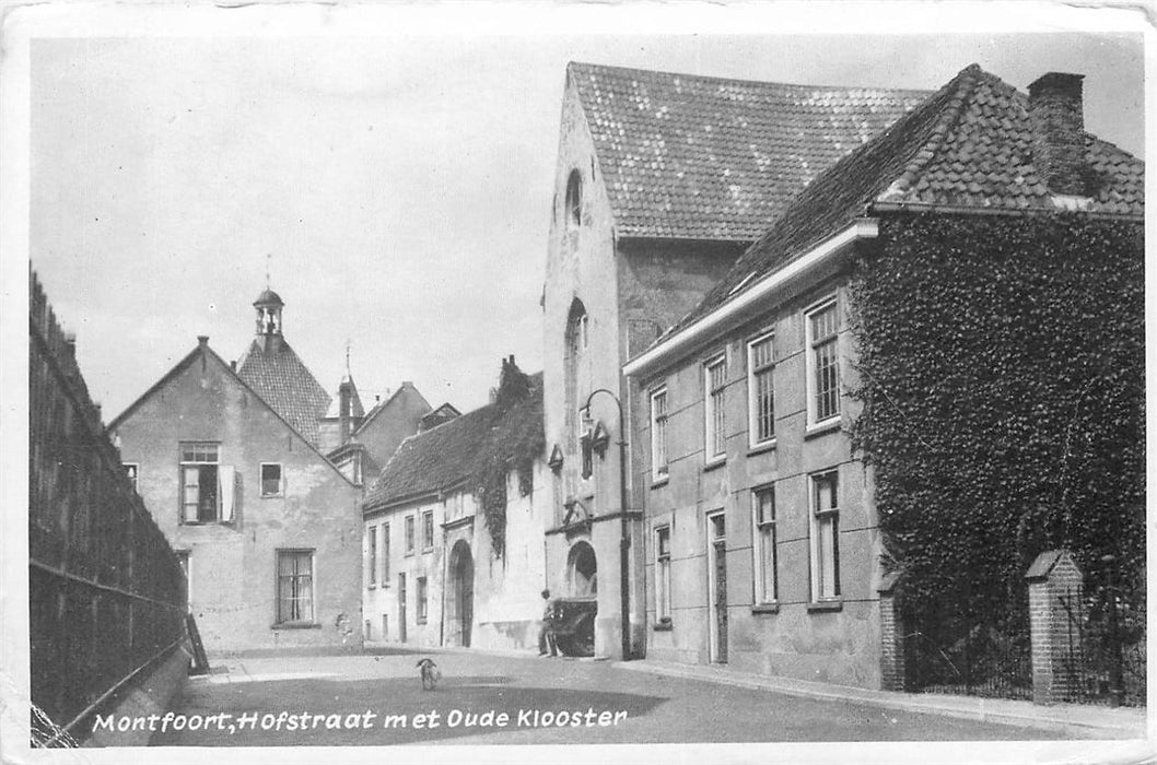 Montfoort Hofstraat met Oude Klooster