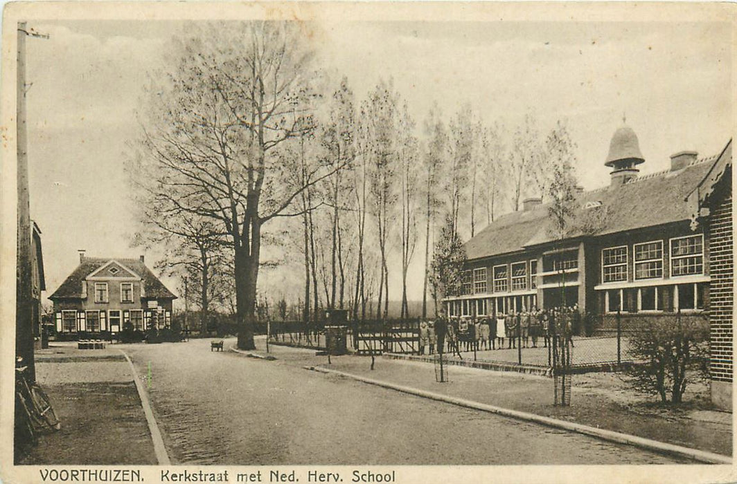 Voorthuizen Kerkstraat NH School