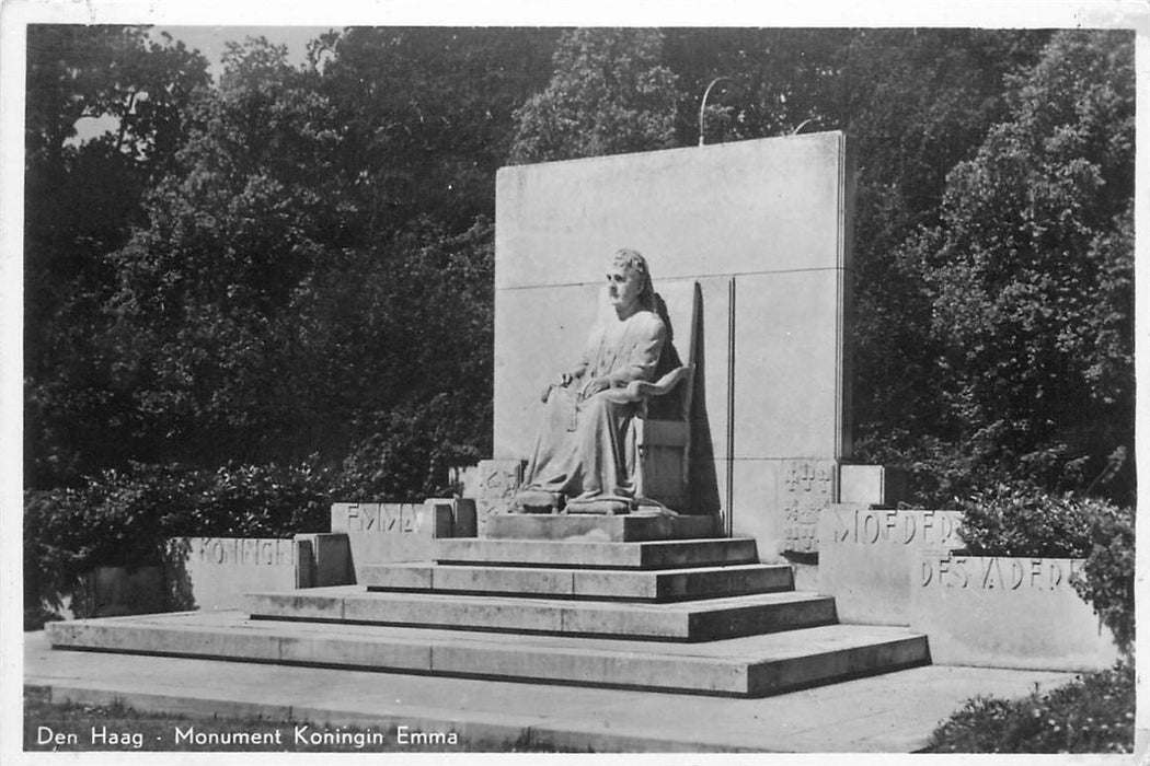 Den Haag Monument Koningin Emma