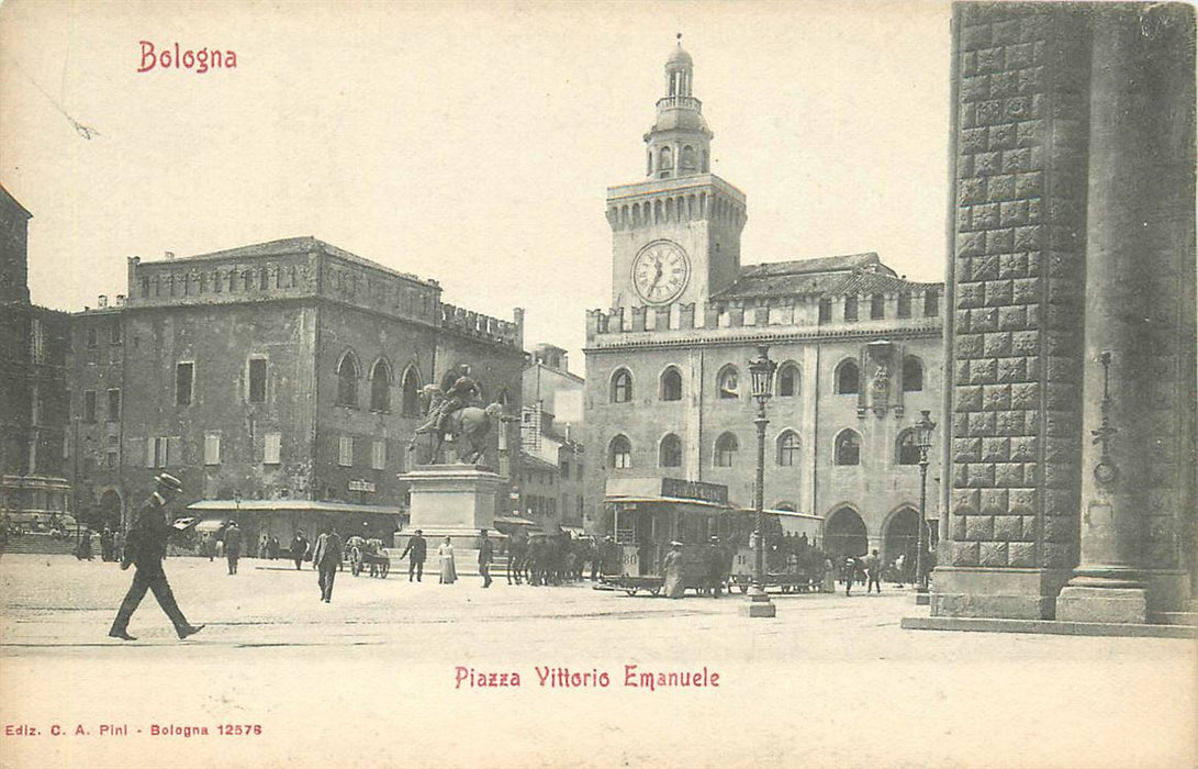 Bologna Piazza Vittorio Emanuele