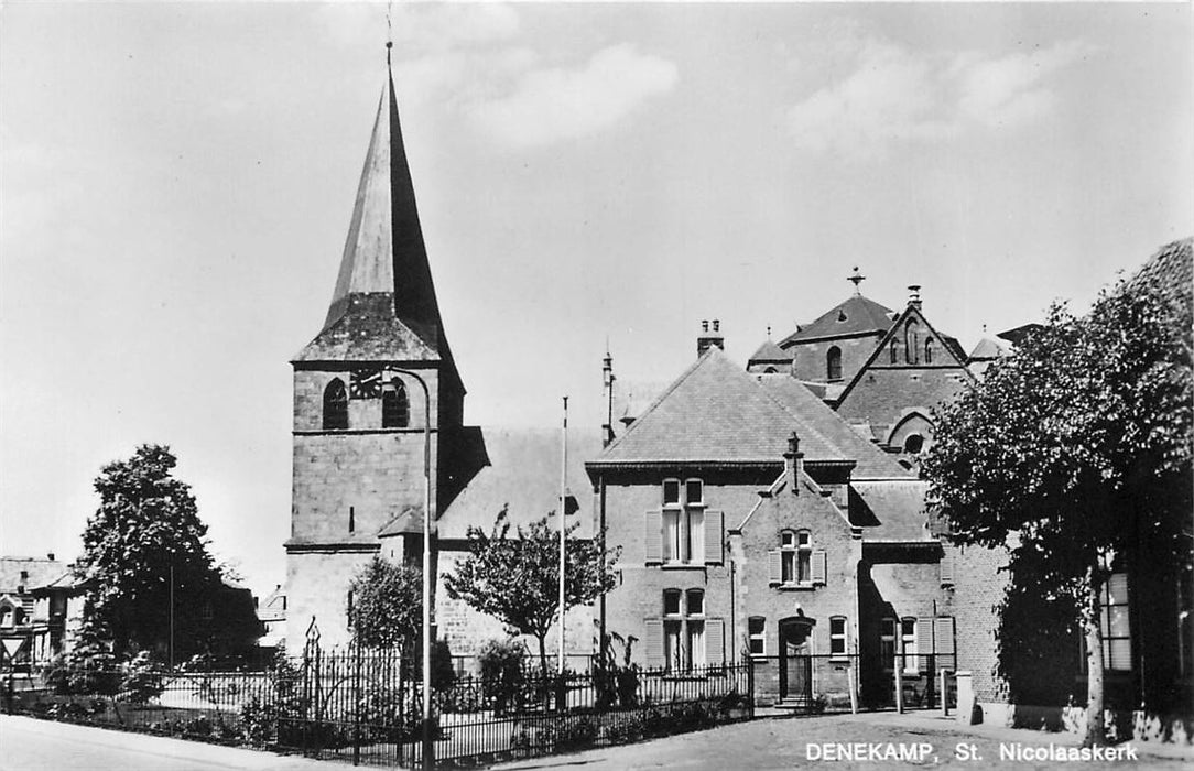 Denekamp St Nicolaaskerk