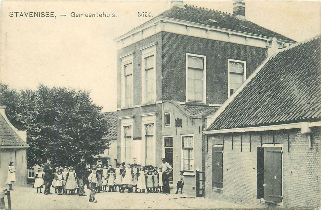 Stavenisse Gemeentehuis