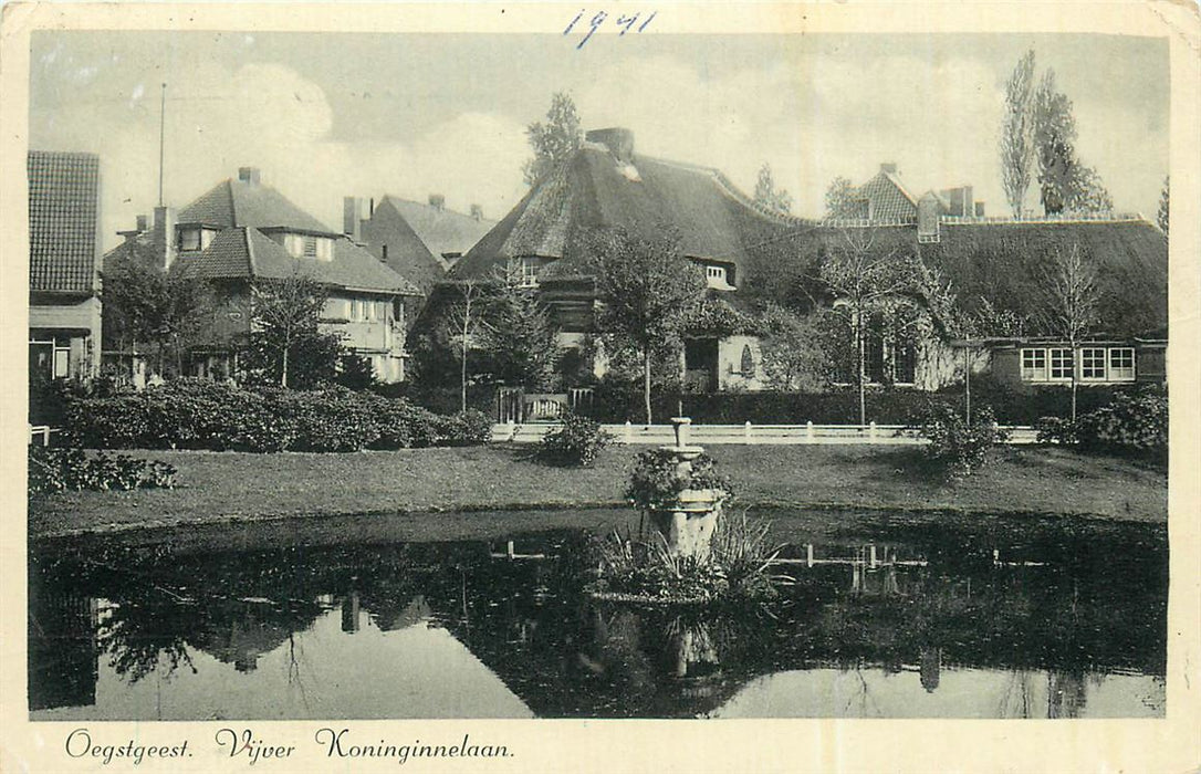 Oegstgeest  Vijver Koninginnelaan