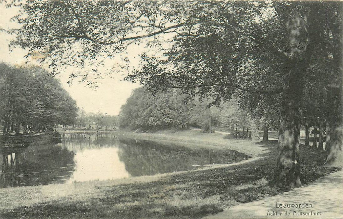 Leeuwarden Achter de Prinsentuin