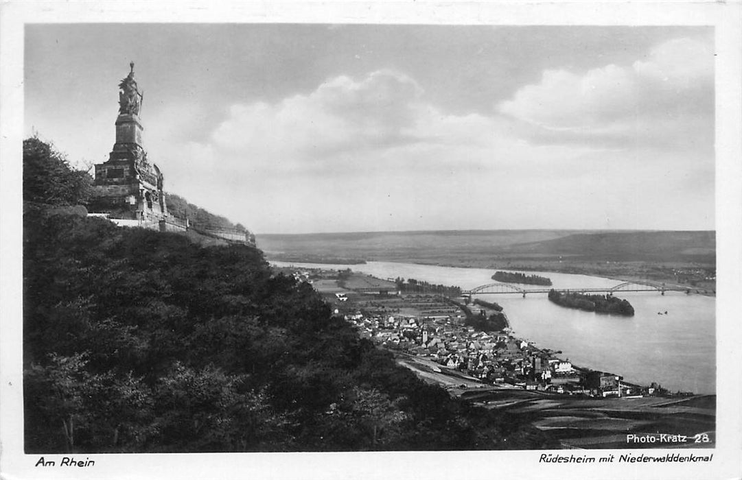 Rudesheim Niederwalddenkmal