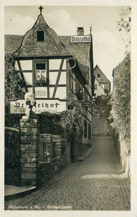 Rudesheim Drosselgasse