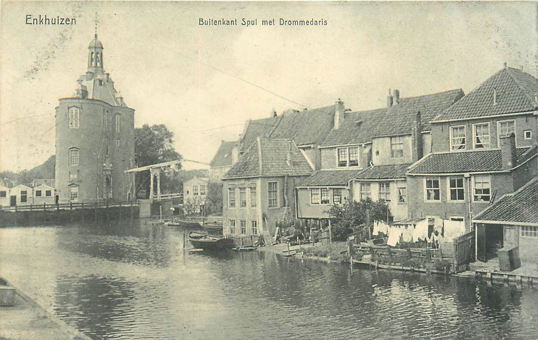 Enkhuizen Buitenkant Spui  Drommedaris