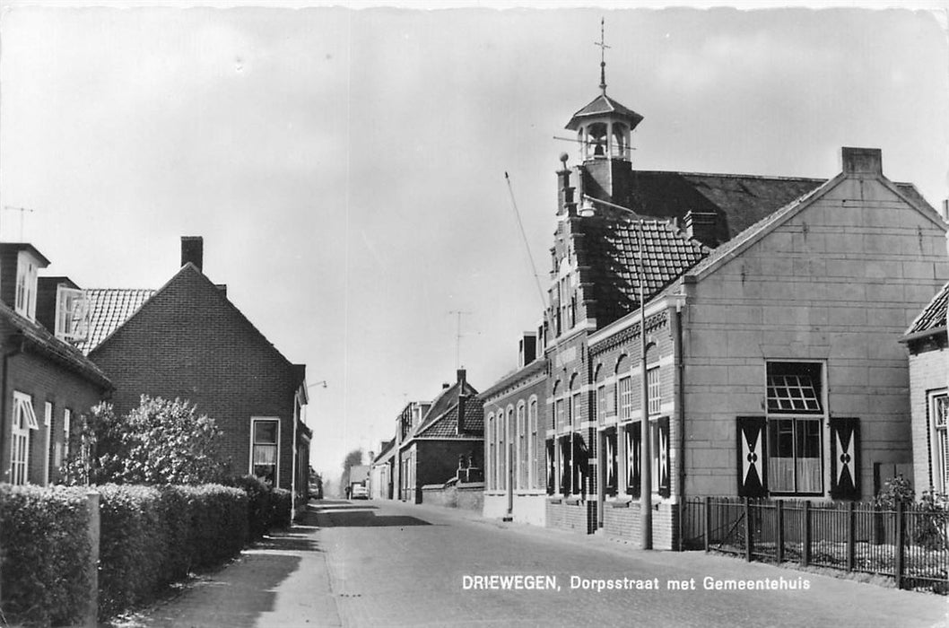 Driewegen Dorpsstraat