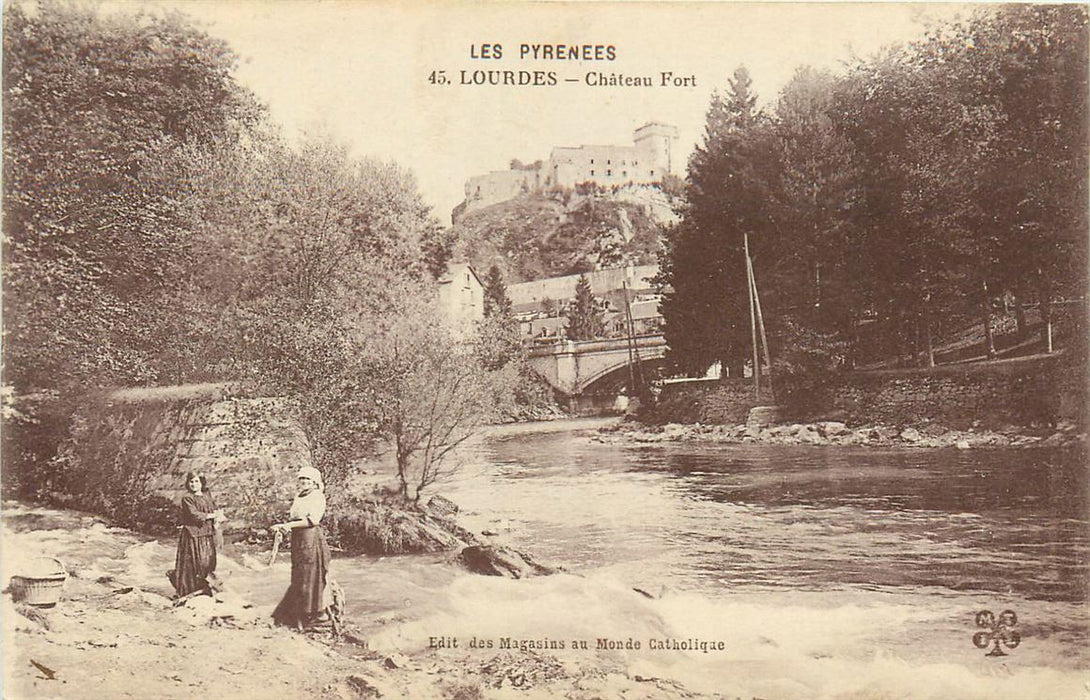 Lourdes Chateau Fort