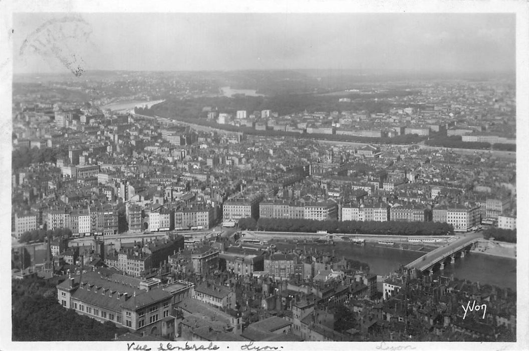 Lyon