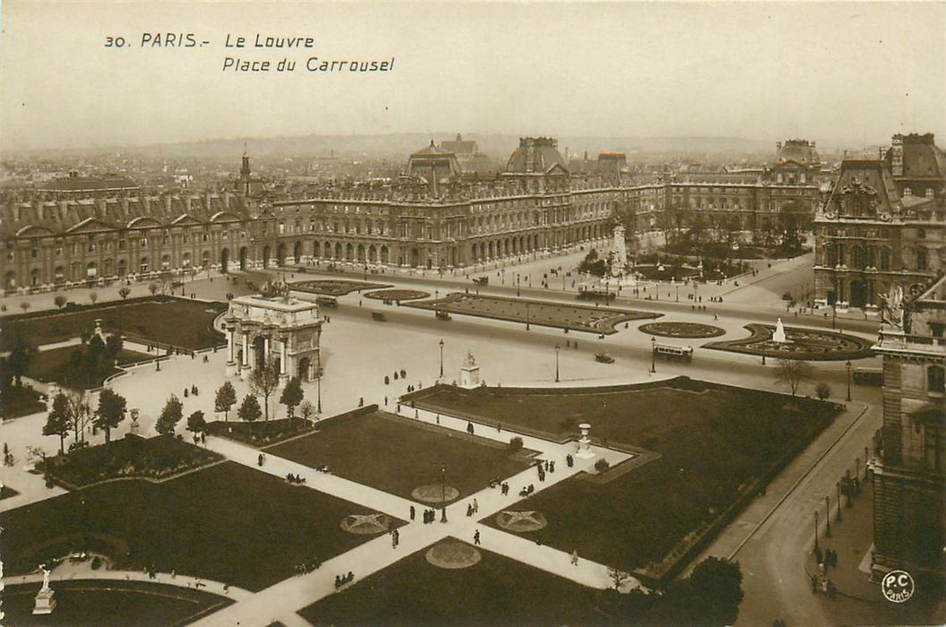 Paris Le Louvre