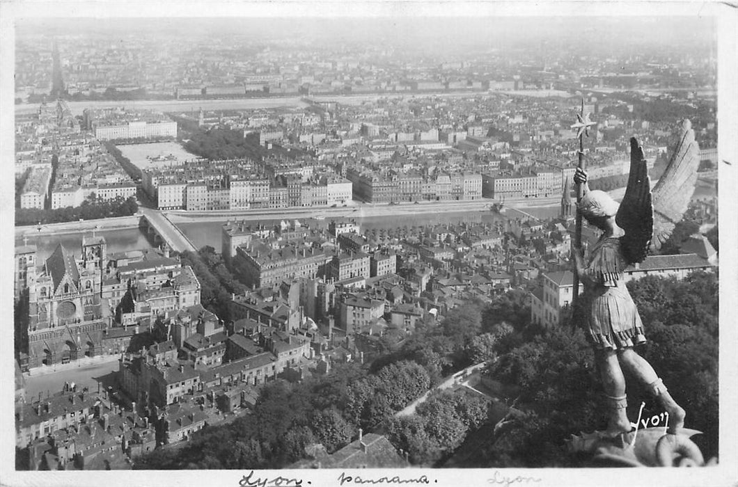 Lyon