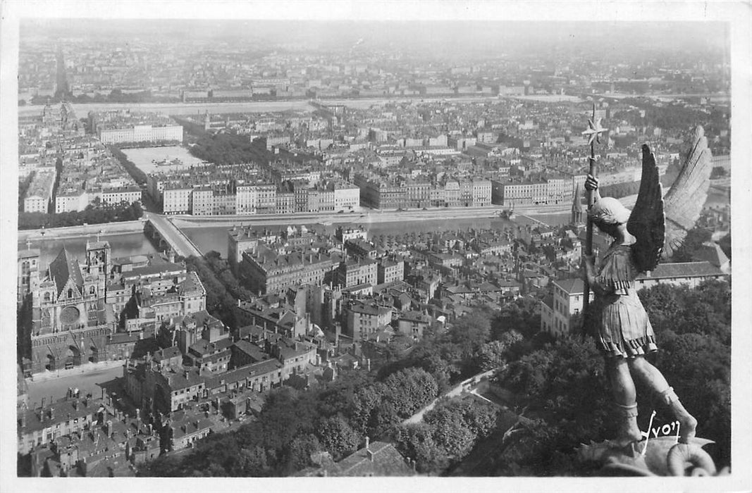 Lyon