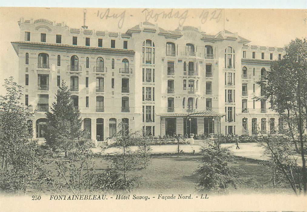 Fontainebleau Hotel Savoy