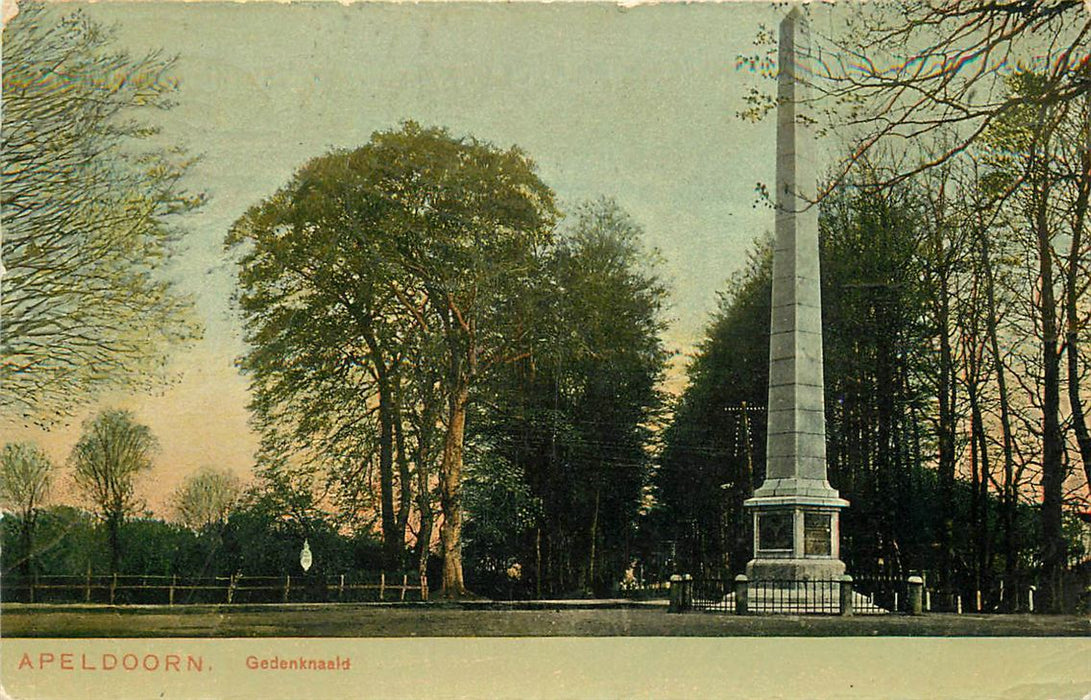 Apeldoorn Gedenknaald