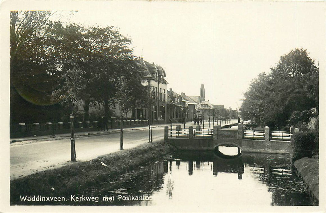 Waddinxveen Kerkweg Met Postkantoor