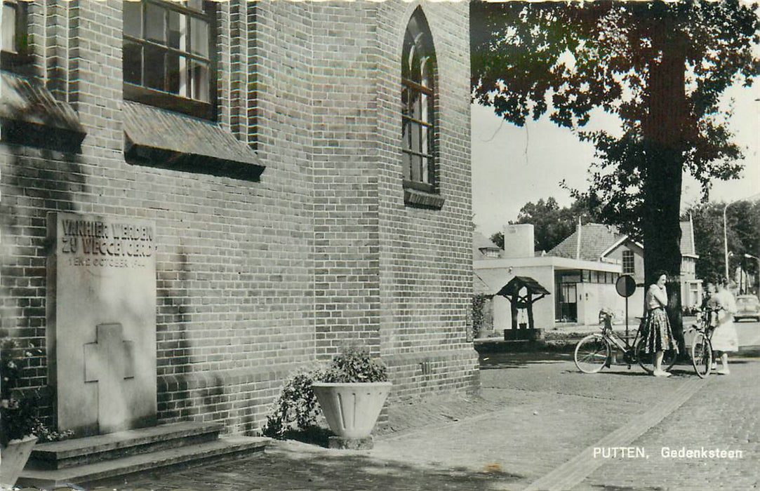 Putten Gedenksteen