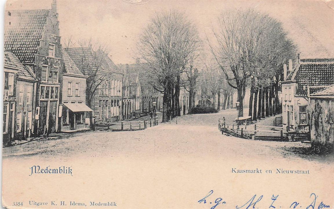 Medemblik Kaasmarkt En Nieuwstraat