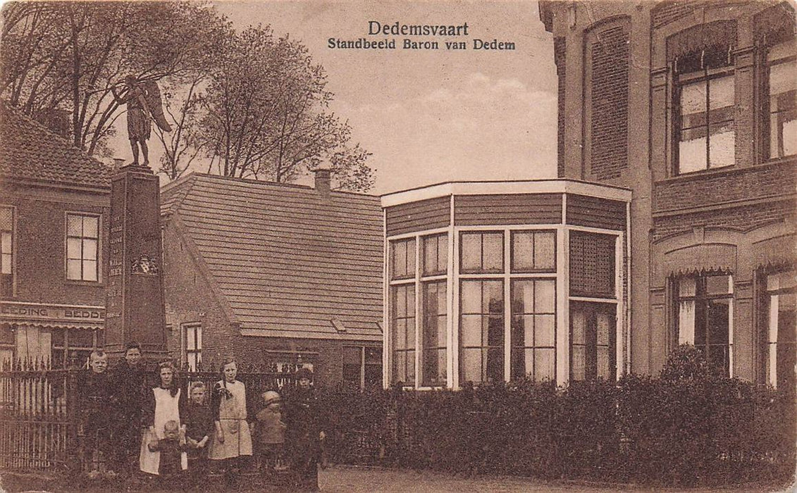 Dedemsvaart Standbeeld Baron Van Dedem