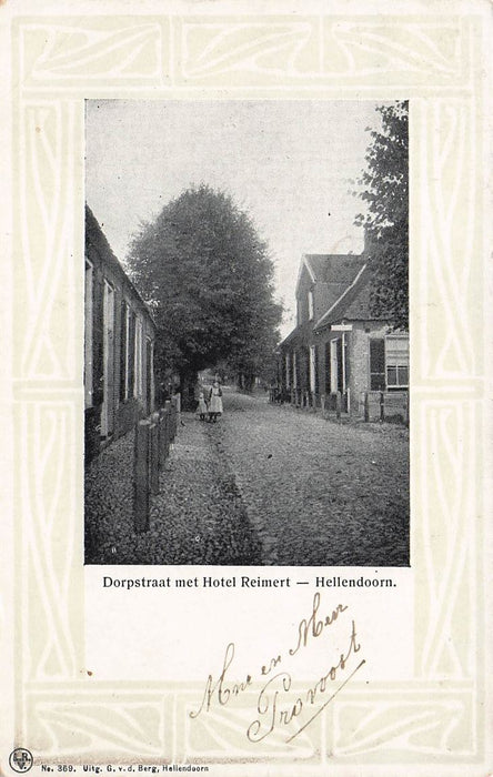Dorpstraat Met Hotel Reimert Hellendoorn
