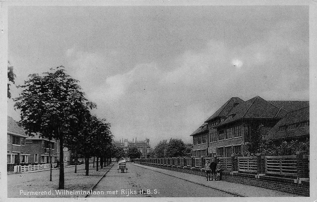 Purmerend Wilhelminalaan Met Rijks H.B.S.