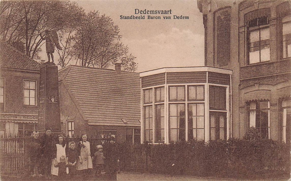 Dedemsvaart Standbeeld Baron Van Dedem