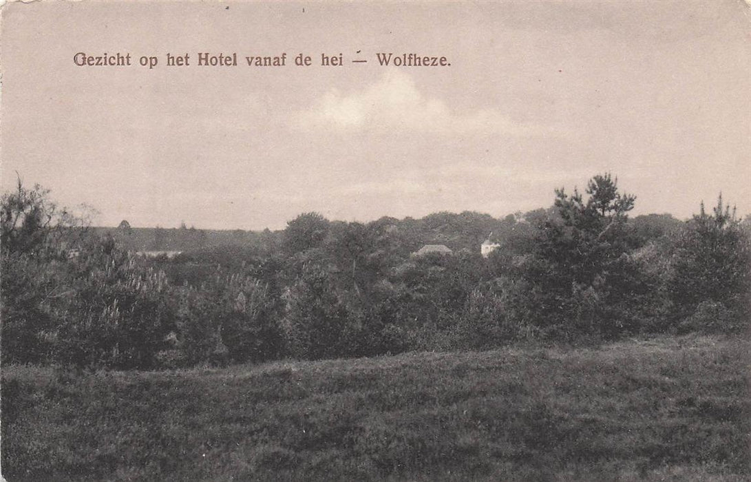 Gezicht Op Het Hotel Vanaf De Hei Wolfheze