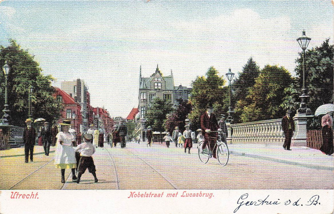 Utrecht Nobelstraat Met Lucasbrug