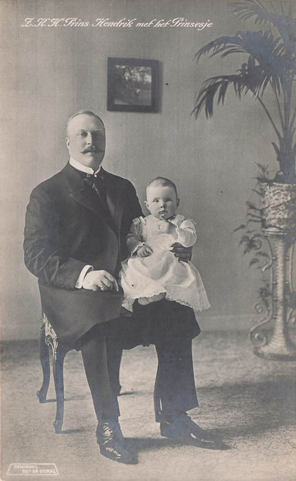 Z.K.H.Prins Hendrik Met Het Prinsesje