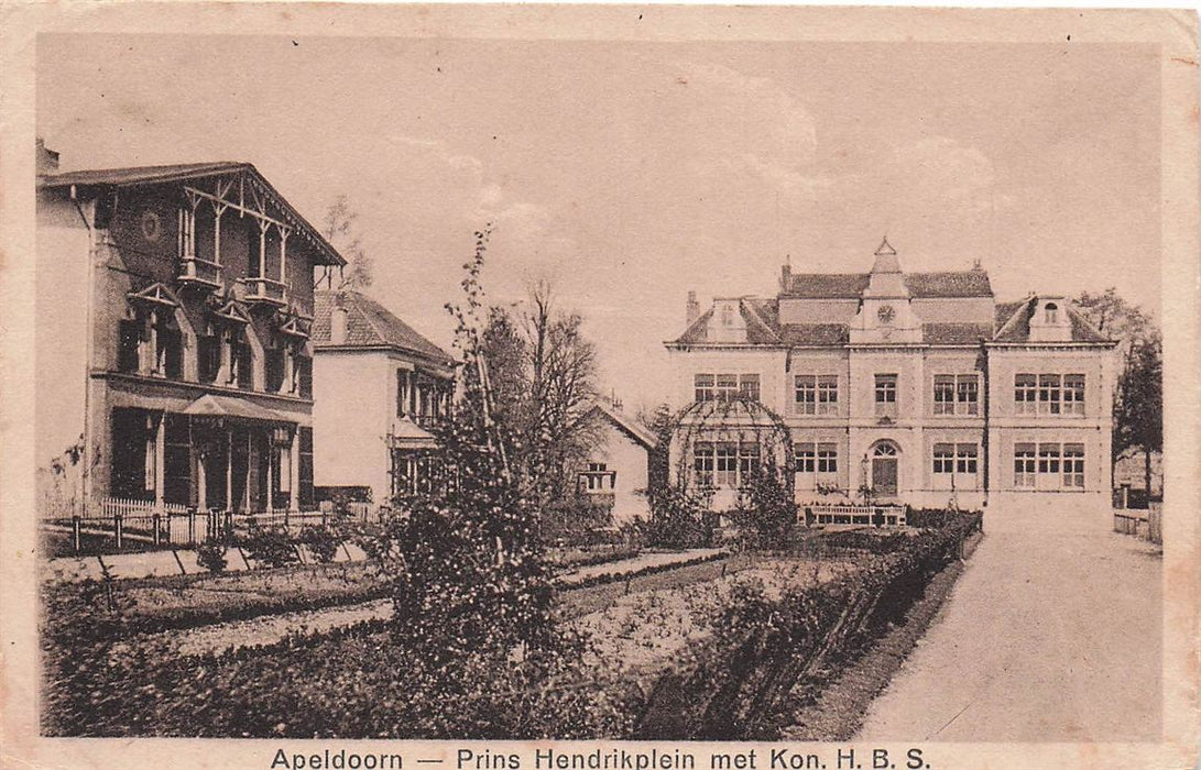Apeldoorn Prins Hendrikplein Met Kon H B S