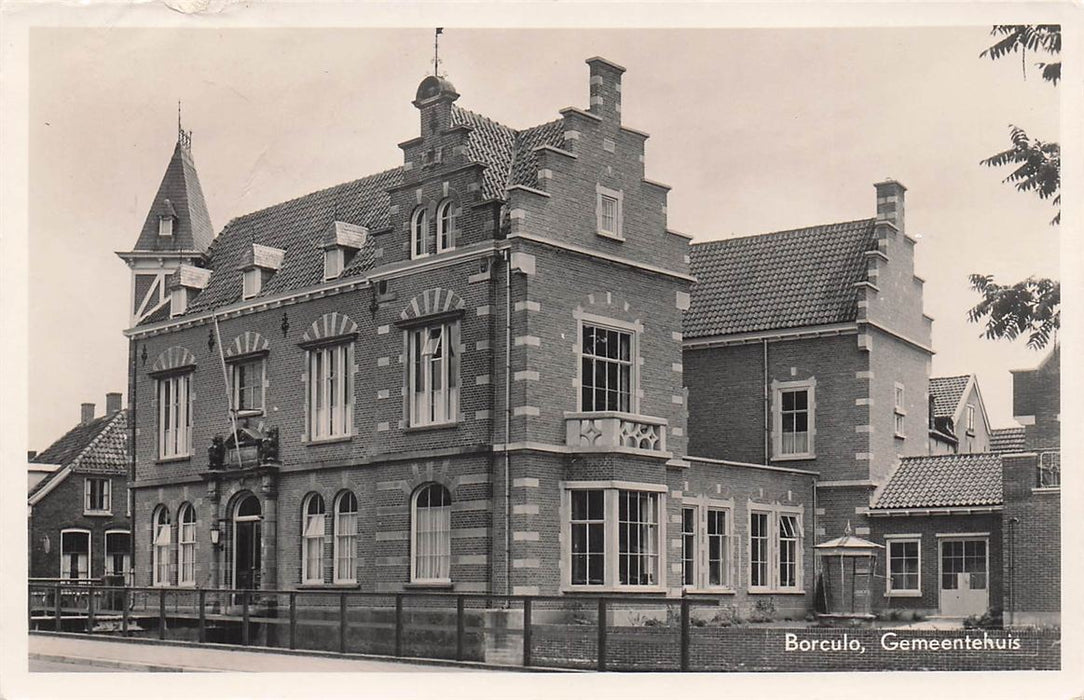 Borculo Gemeentehuis