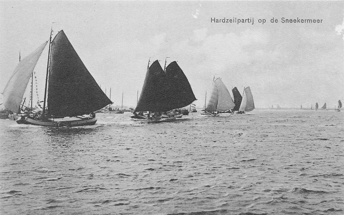 Hardzeilpartij Op De Sneekermeer