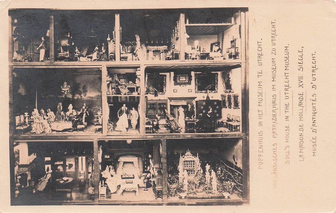 Poppenhuis In Het Museum Te Utrecht