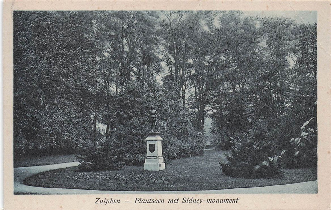 Zutphen Plantsoen Met Sidney-Monument