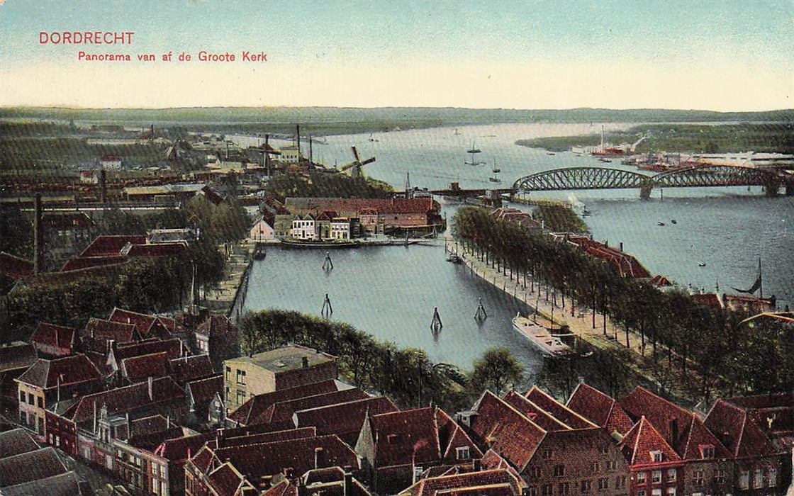 Dordrecht Panorama Van Af De Groote Kerk