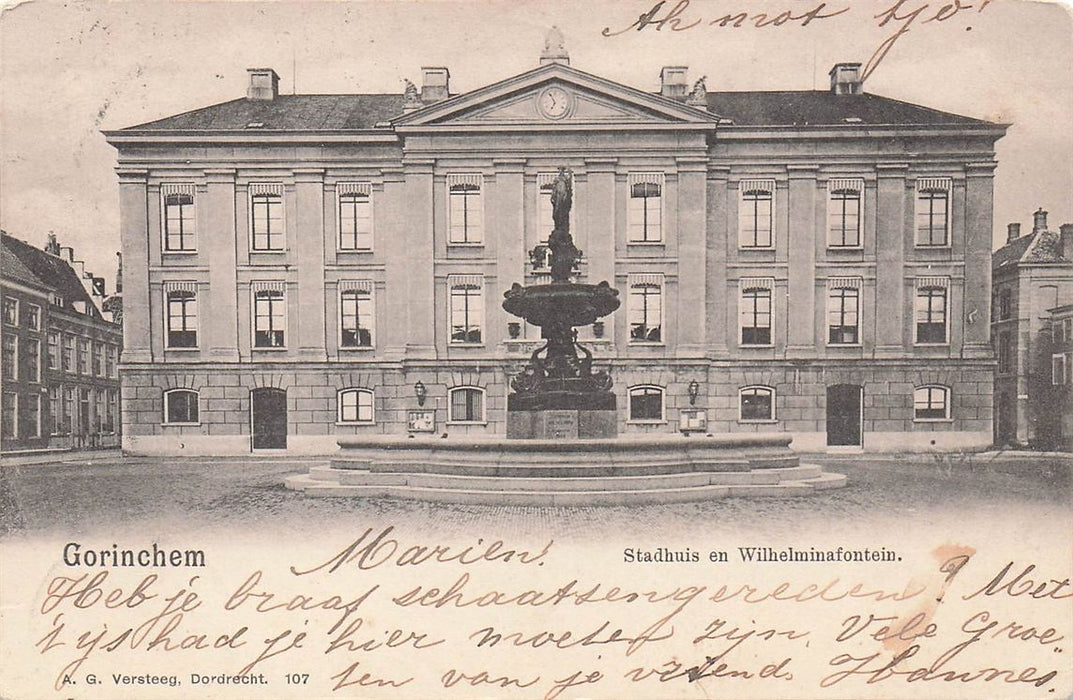 Gorinchem Stadhuis En Wilhelminafontein