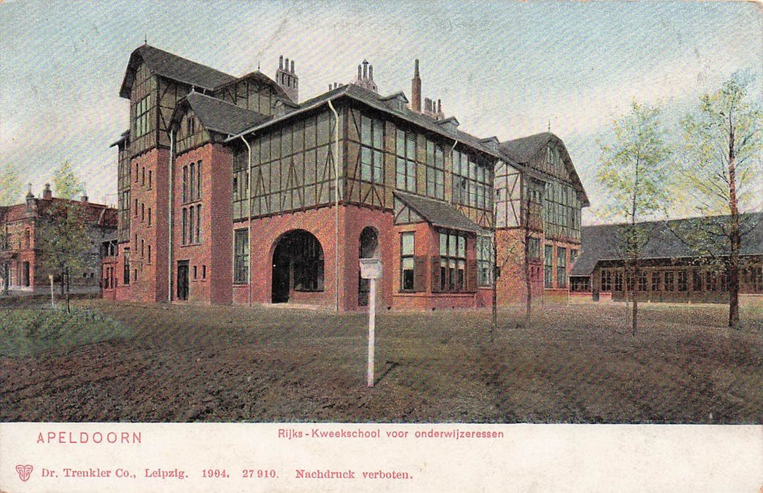 Apeldoorn Rijks -Kweekschool Voor Onderwijzeressen