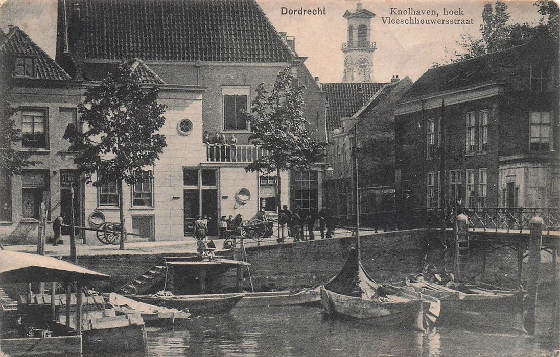Dordrecht Knolhaven Hoek Vleeschhouwersstraat