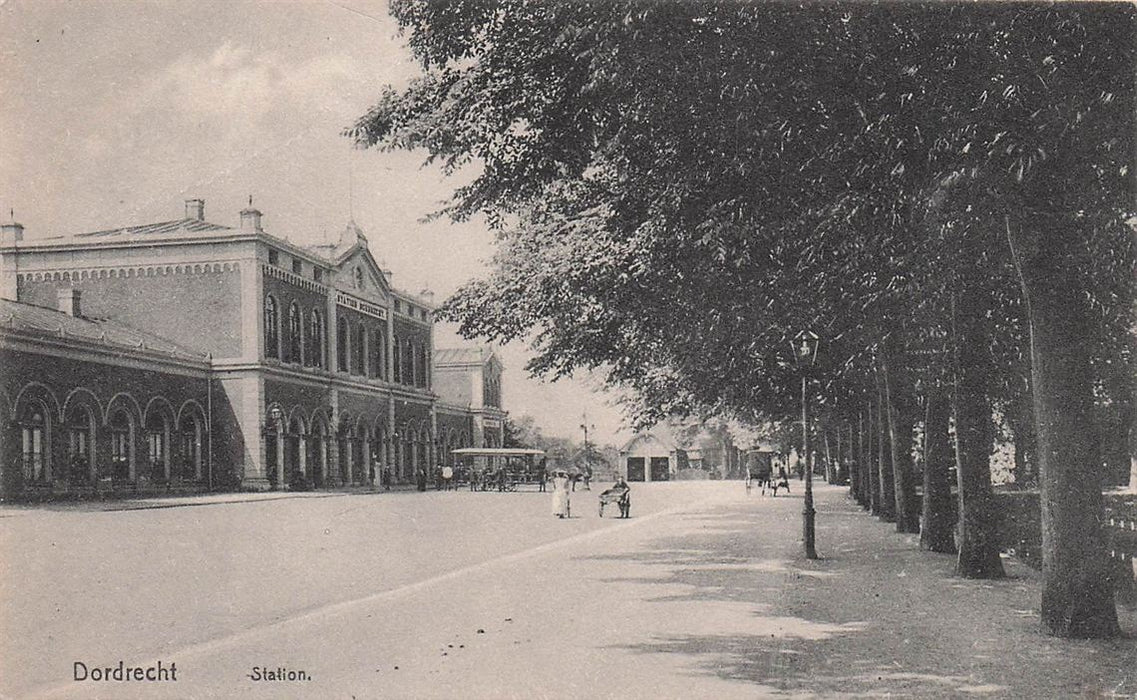 Dordrecht Station