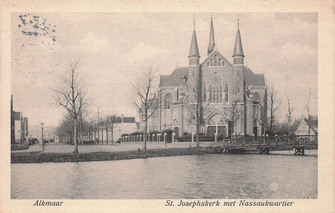 Alkmaar St Josephskerk Met Nassaukwartier